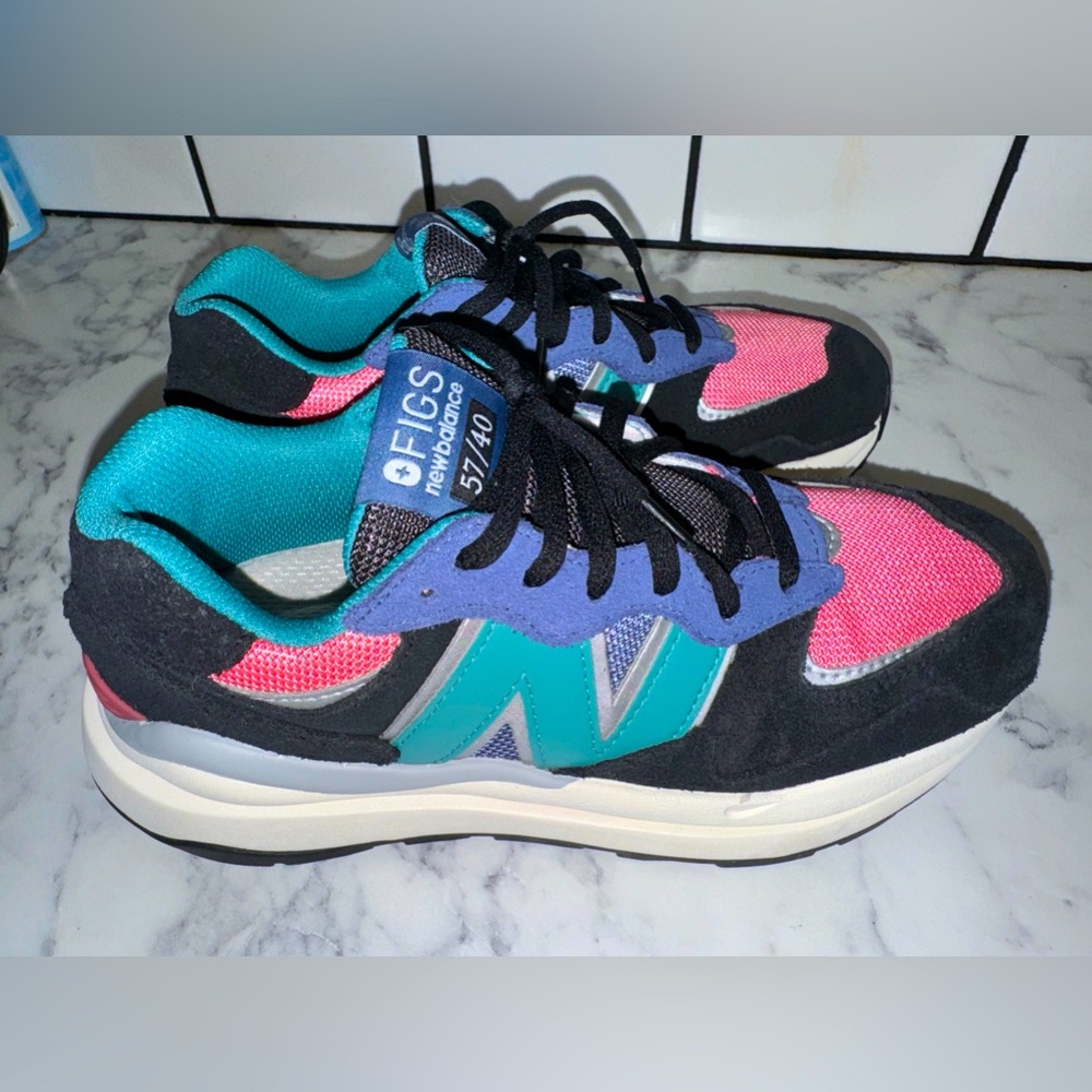 FIGS New Balance 57/40 size 6